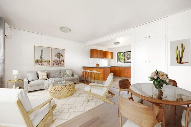 2/109 Prince Edward Parade, QLD 4020