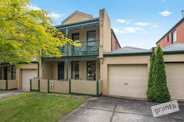 6 Penny Lane, VIC 3806