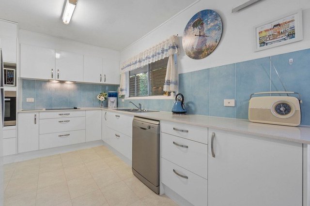 18 Grounds Street, QLD 4104