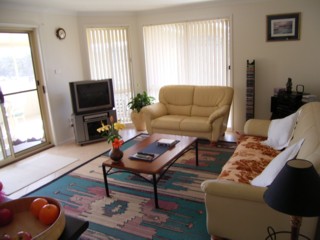Family room (2007-07-26)