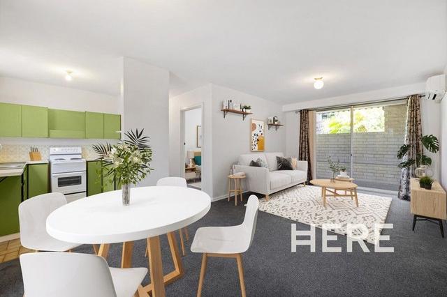 2/136 Central Avenue, WA 6052