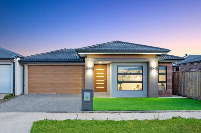 13 Gamut Cres, VIC 3335