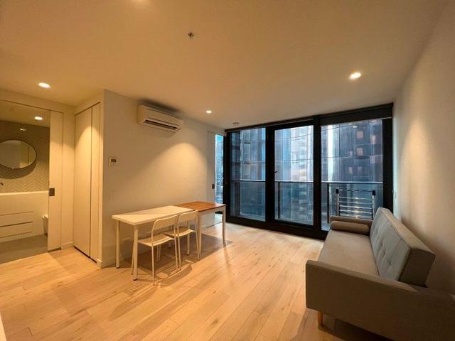 1613/135 Abeckett Street, VIC 3000