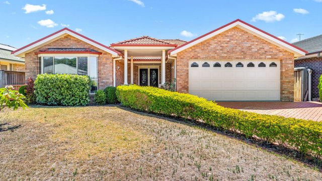 9 Sovereign Avenue, NSW 2427
