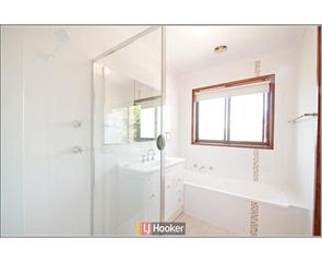 Bathroom (2012-11-30)