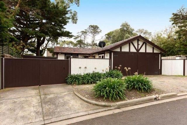 59 Rosserdale Crescent, VIC 3930