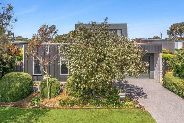 7 Ballyliffen Crescent, VIC 3228