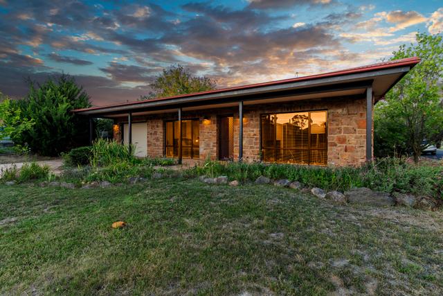 14 Kiparra Drive, NSW 2628