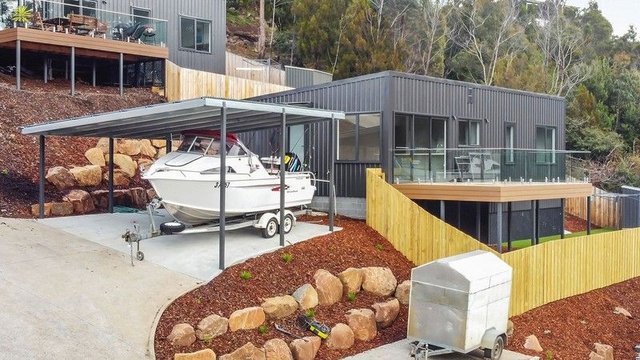 2/21a Ecclestone Road, TAS 7250