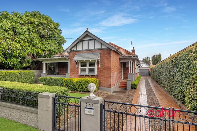 241 Parkway Avenue, NSW 2303