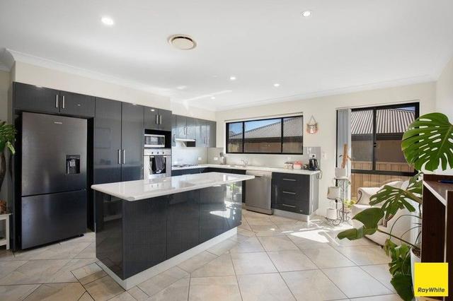 4/8-10 Grills Place, NSW 2350