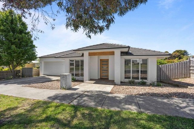 7 Stockade Street, VIC 3350