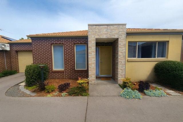 2/1 Walnut Way, VIC 3810