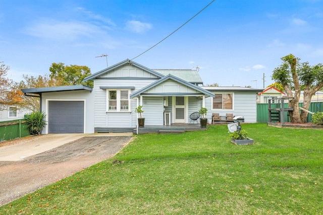 52 Graeme Street, NSW 2336