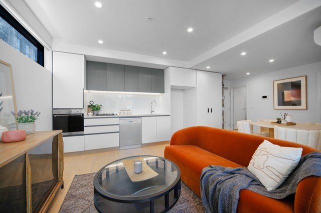 202/70 Burnley Street, VIC 3121