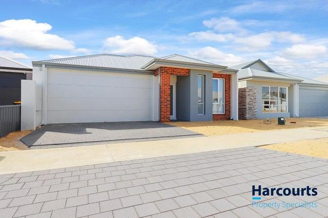 15 Vaughan Crescent, WA 6112