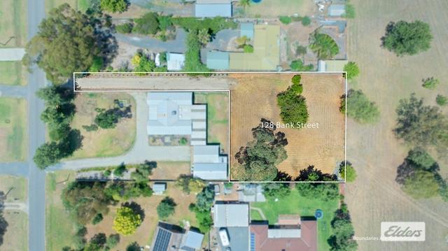 128 Bank Street, NSW 2643