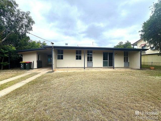 13 Douglass Street, QLD 4721