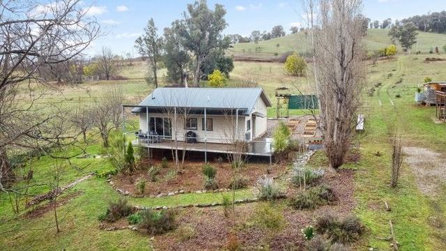 39 Lochiel Road Lankeys Creek, NSW 2644