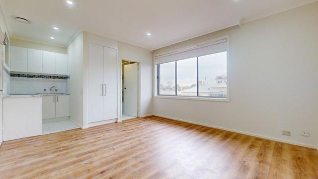 7/6-12 Raglan Place, VIC 3205