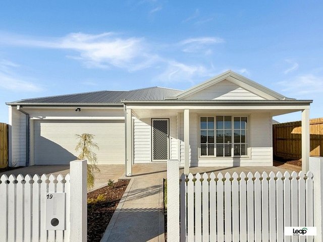 19 Murtoa Crescent, VIC 3338