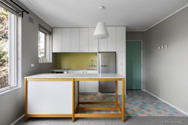10/5 McGrath Court, VIC 3121