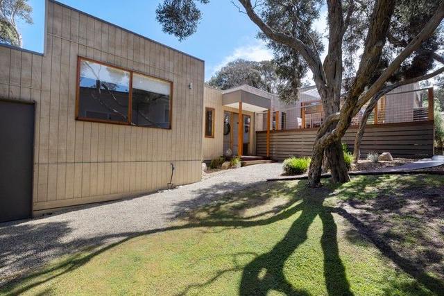 18 Reeves Street, VIC 3942