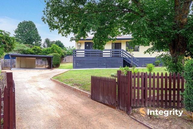 6 Pierre Ct, VIC 3799