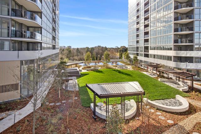 808/102 Easty Street, ACT 2606