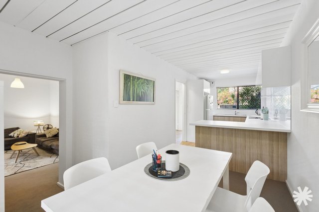 4/10 River View Street, WA 6151