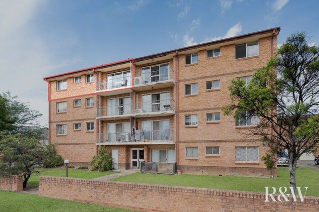 12/41 Morehead Avenue, NSW 2770