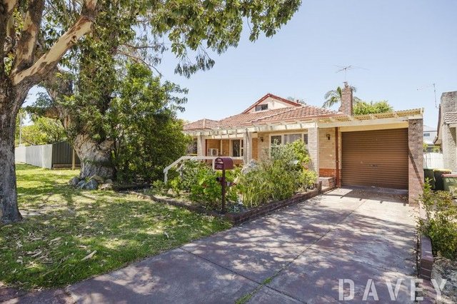 9 Heaton Road, WA 6060