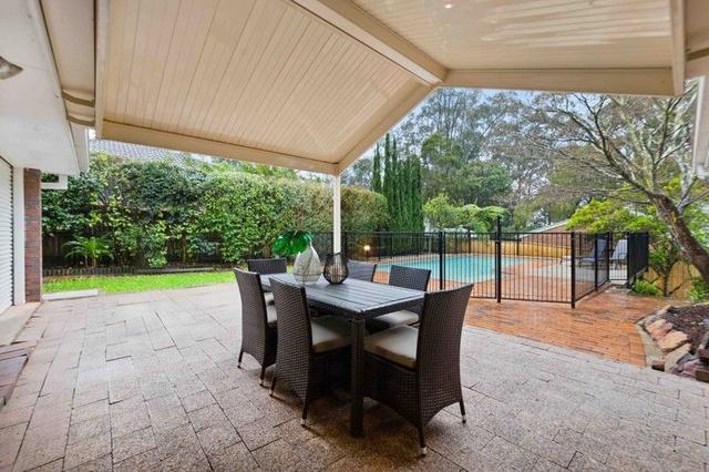 34 Russell Crescent, NSW 2120