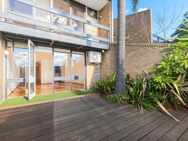 8/33 Nepean Highway, VIC 3185