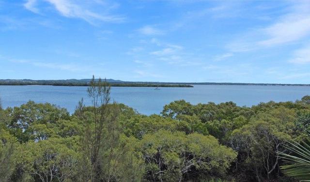 1-3 Coast Road, QLD 4184