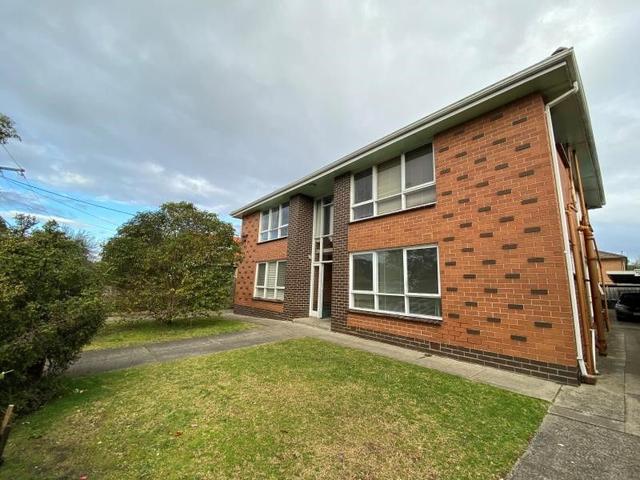 8/11 Adelaide Street, VIC 3163