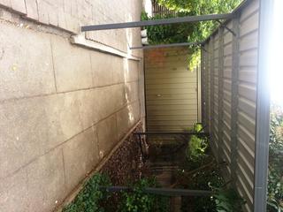 Garage/ Carport (2012-12-03)