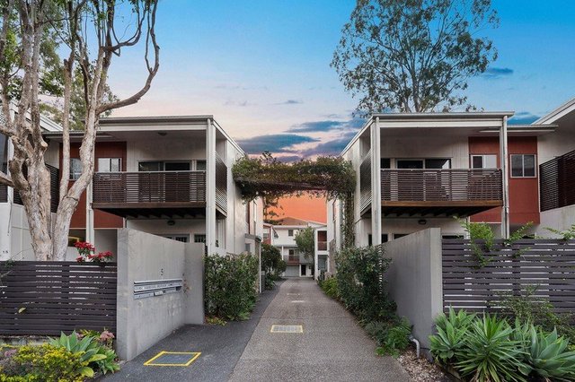 8/5 Sovereign Street, QLD 4068