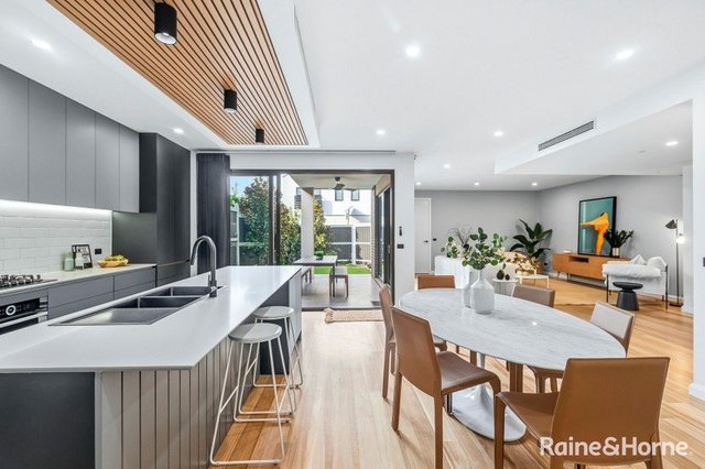 90A Oxford Street, VIC 3015