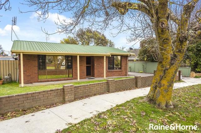 1/11 Edgecombe Street, VIC 3444