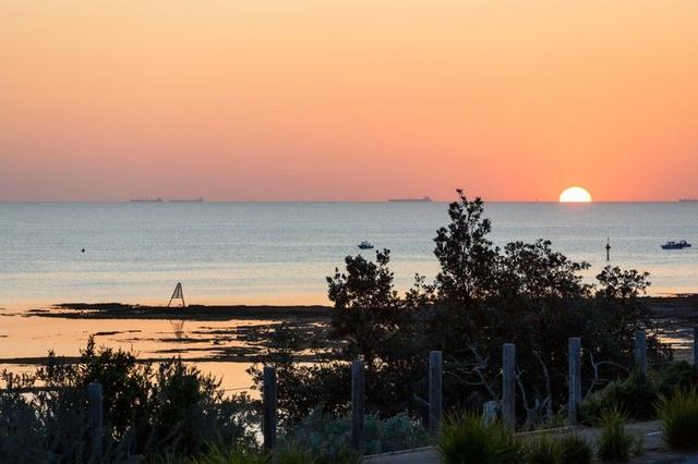 1A Reserve Road, VIC 3193