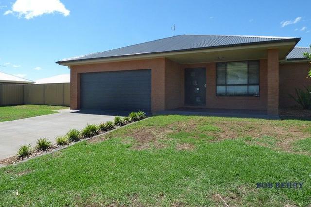 26 Hammond  Street, NSW 2830
