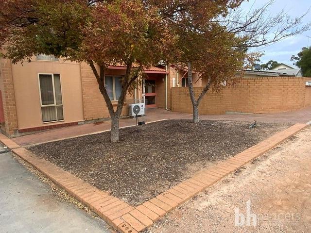10/11 Coneybeer Street, SA 5343
