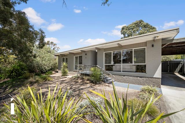 4 Davies Place, ACT 2607