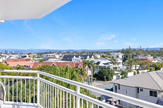 13/11-17 Hughes Avenue, QLD 4217