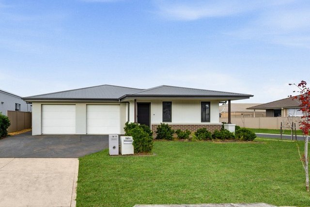161A & 161B Hampshire Boulevard, NSW 2570