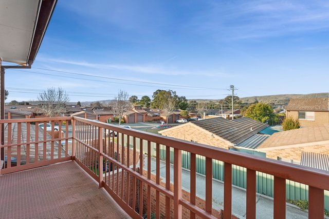 2/12 Hakea Street, NSW 2620