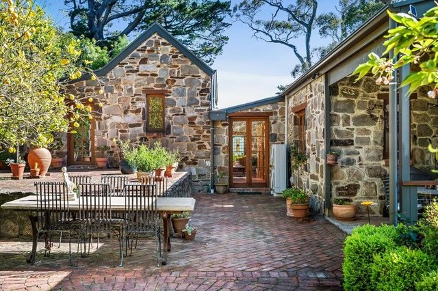 6 Heath Road, SA 5152