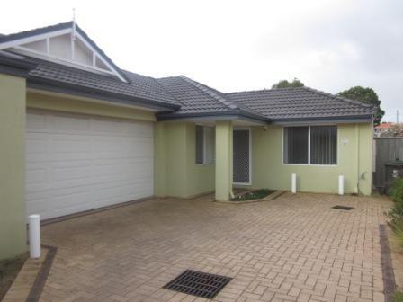 252B Huntriss Street, WA 6018