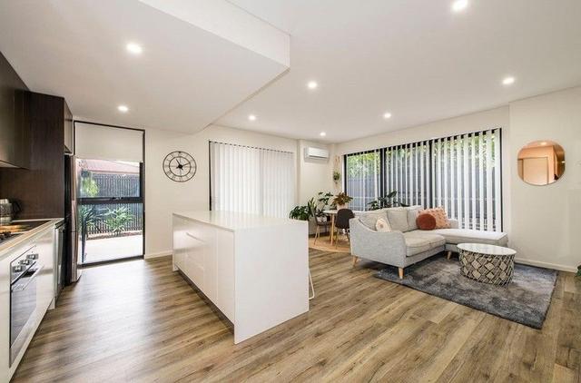 4/12 Vista Street, NSW 2750